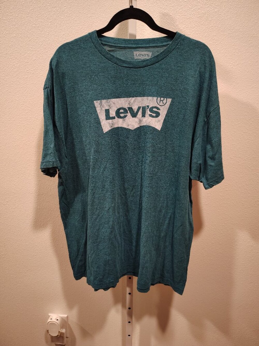 Levi's Men's Top Size 2XL Short Sleeve Graphic T-Shirt Cotton Polyester Crewneck